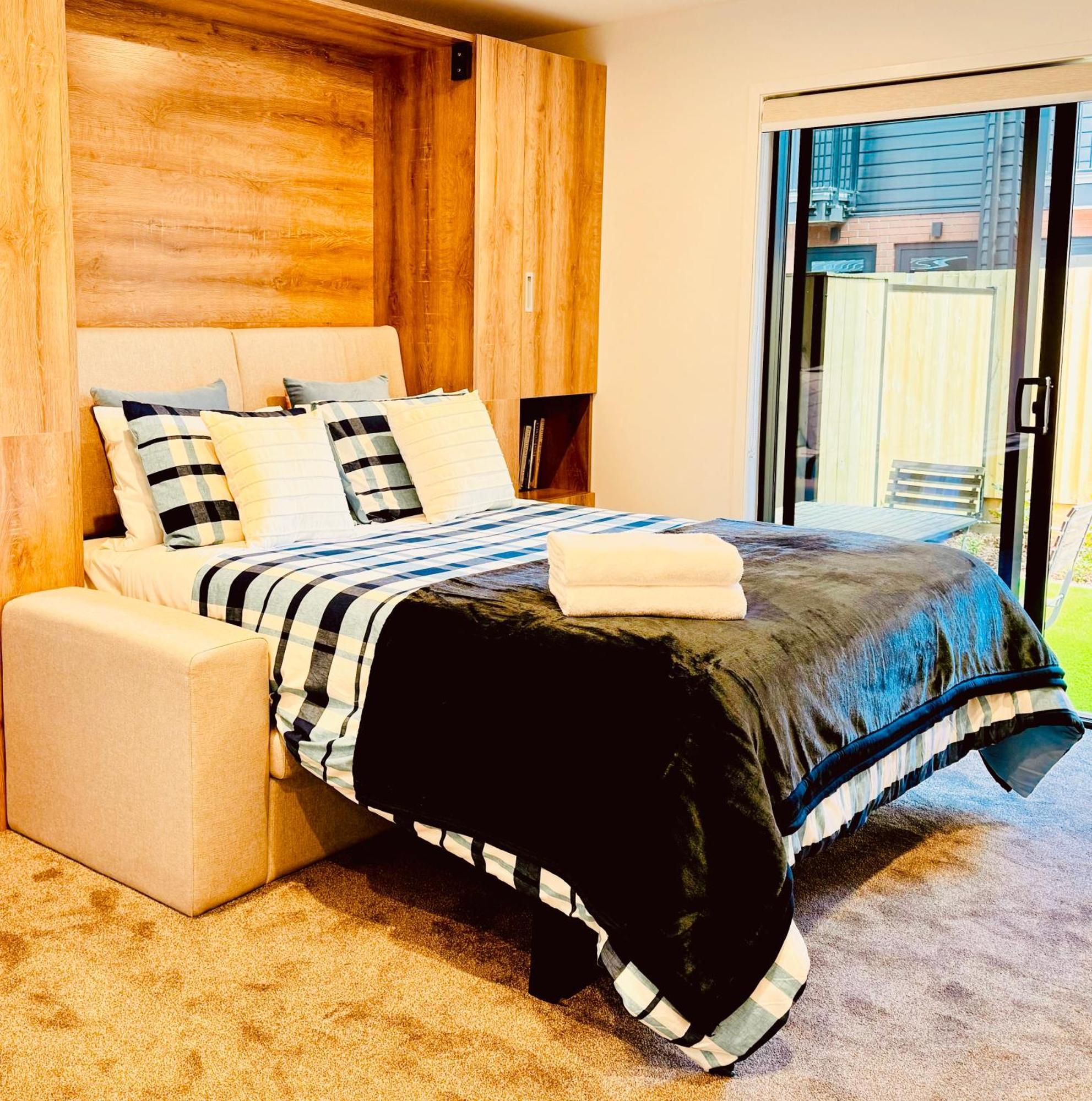 Central Christchurch Heartstay Studio Экстерьер фото